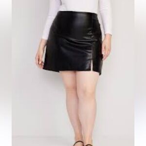 NWT LEATHERETTE OLD NAVY SKIRT